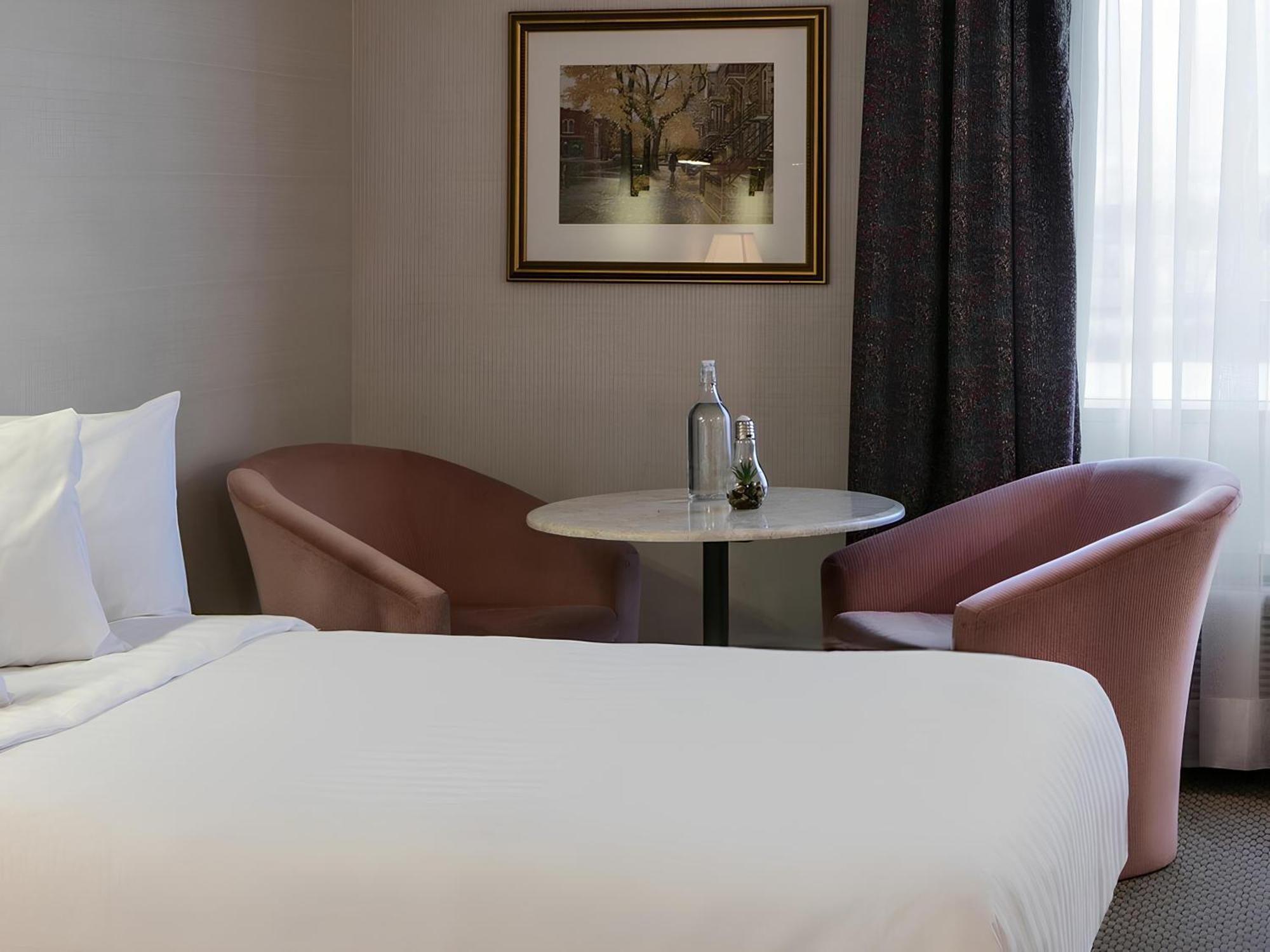 Hotels Gouverneur Montreal - Ile Charron 부셰르빌 외부 사진