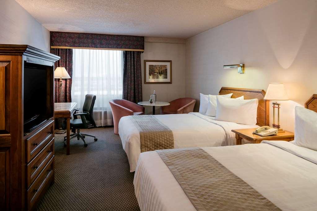 Hotels Gouverneur Montreal - Ile Charron 부셰르빌 객실 사진